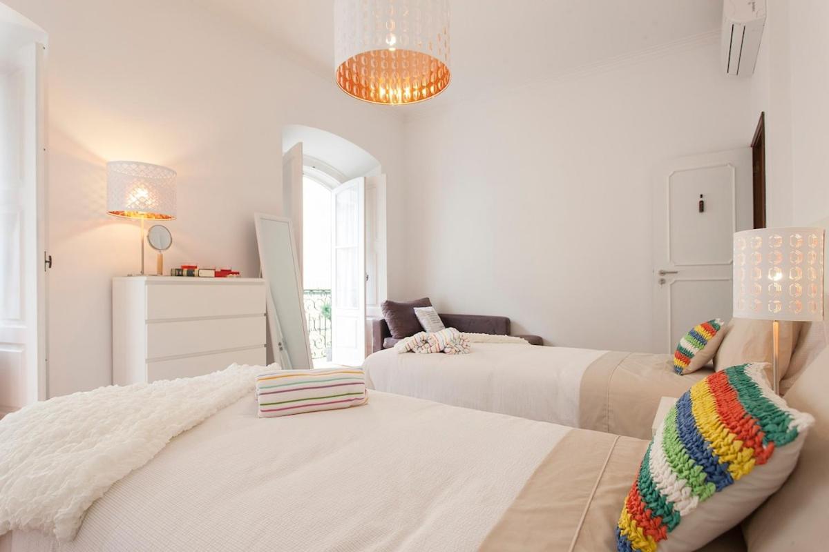 Ginjinha House - 4 Rooms - Bairro Alto - With Ac! Lisbon Exterior photo